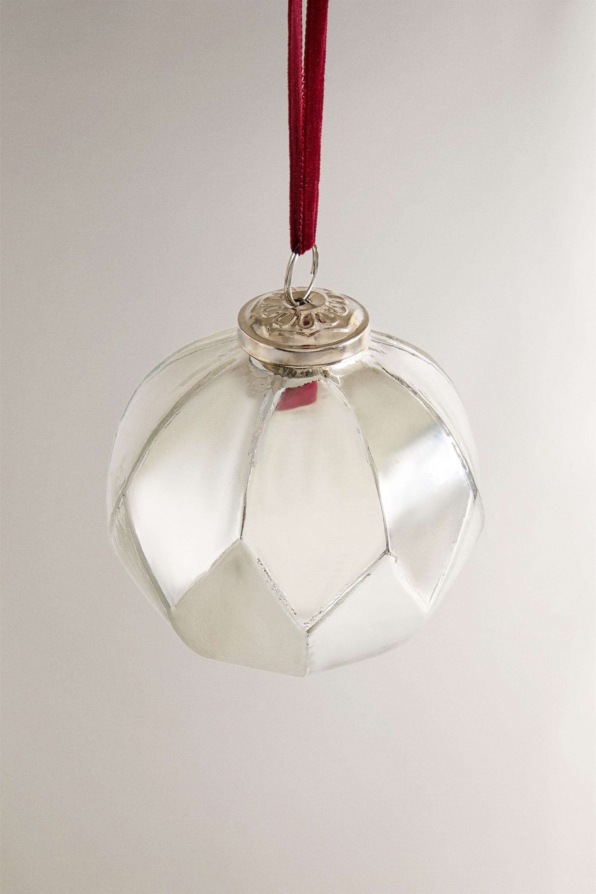 DIAMOND BALL CHRISTMAS TREE ORNAMENT